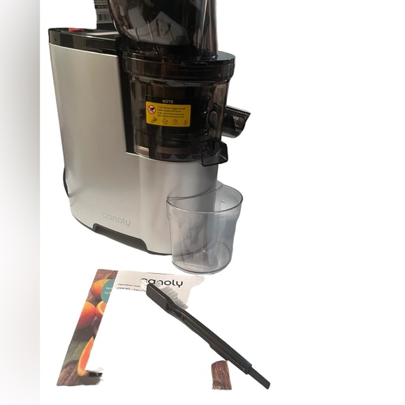 Canoly 002 Masticating Juicer NWT - Picture 12 of 12